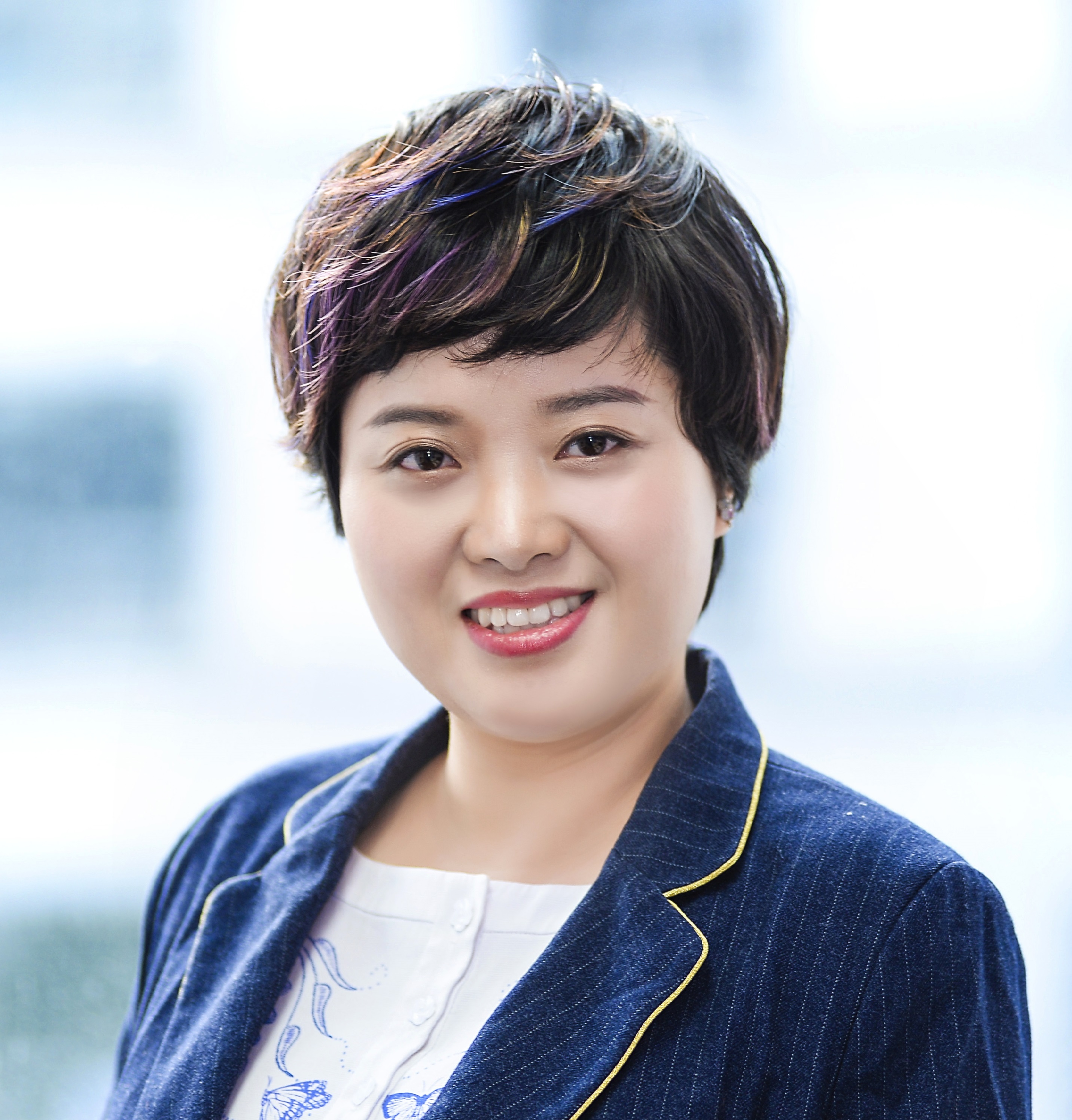 Julia Wang Senior Associate AWA Beijing, China