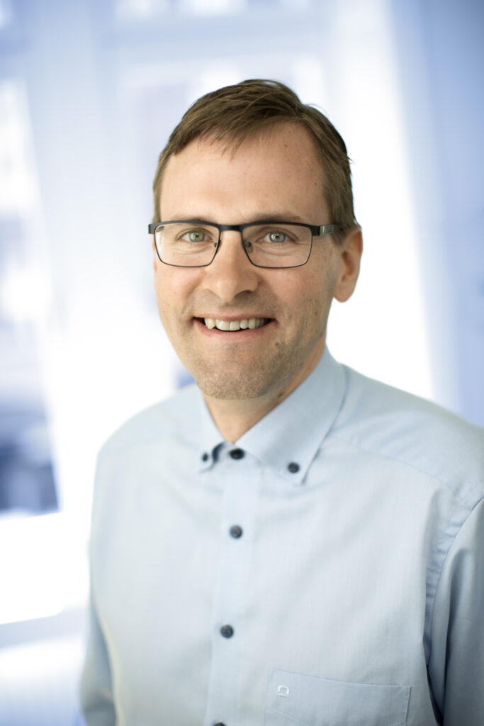 Linus Grönlund European Patent Attorney AWA Helsingborg, Sweden