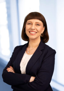 Applequist, Joanna