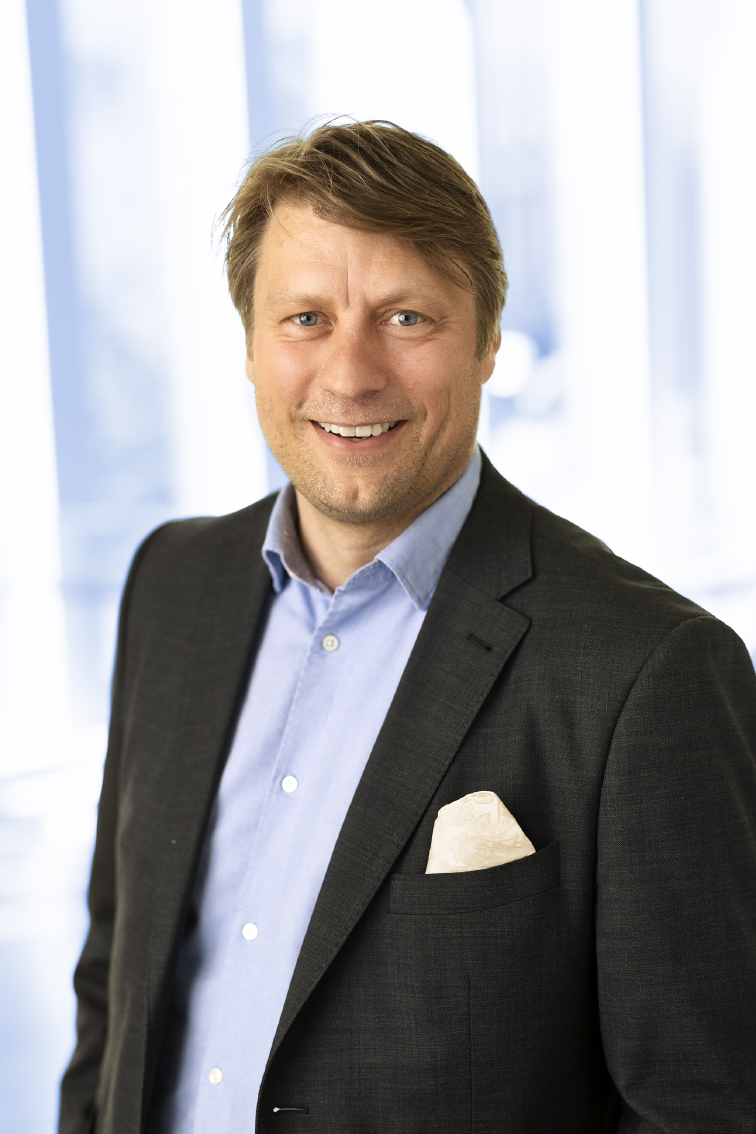 H Andersson, Mikael