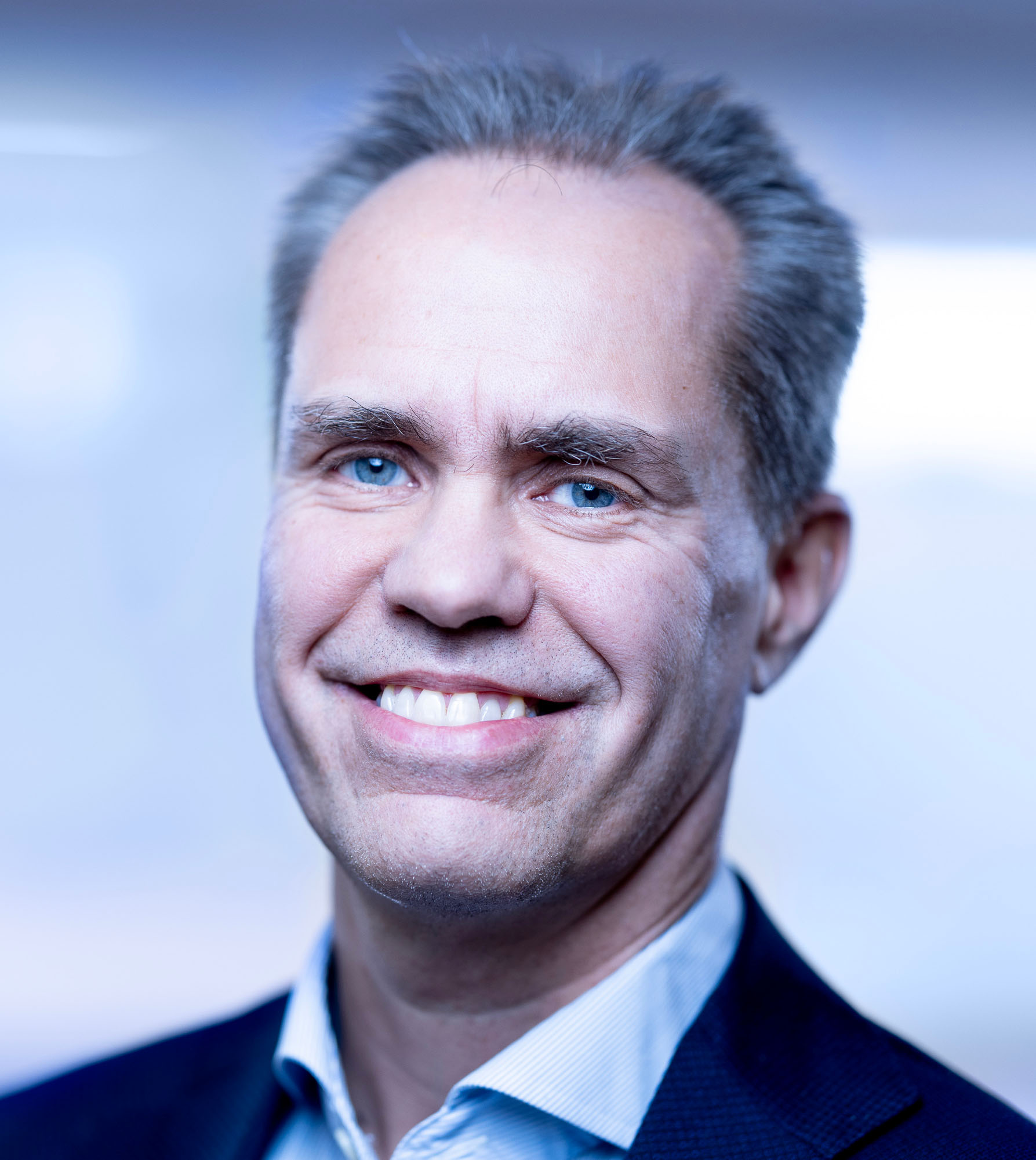 Ramsvik, Trond